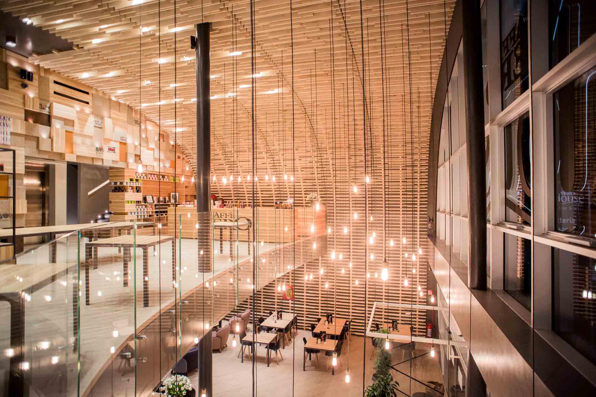 caffe-vero-house-lighting-premises